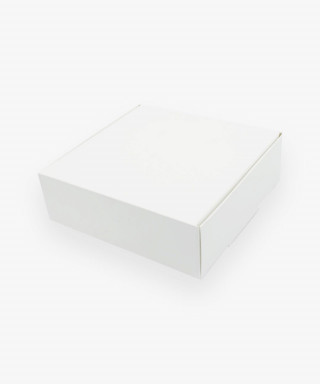 Коробка 150*150*50 мм для эклеров и макаронс белая